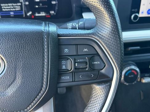 Used 2024 Toyota Tacoma TRD Off-Road image 19