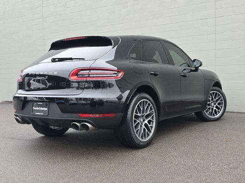 Used 2018 Porsche Macan S image 9