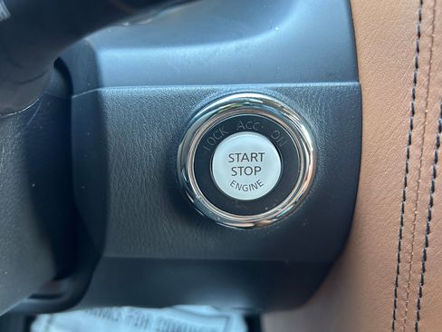 Used 2024 INFINITI QX80 Sensory w/ All-Season Package AWD/4WD image 18