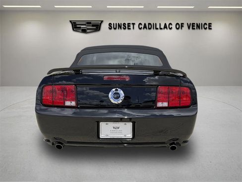 Used 2007 Ford Mustang GT Premium RWD image 6