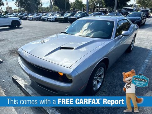 Used 2016 Dodge Challenger SXT RWD image 3