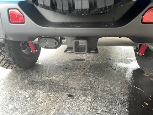 New 2026 Jeep Wrangler Unlimited Sport image 12