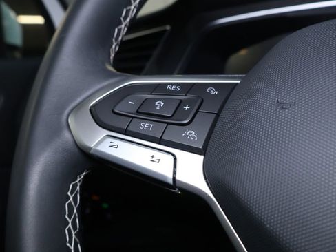 Used 2023 Volkswagen Tiguan SE image 20