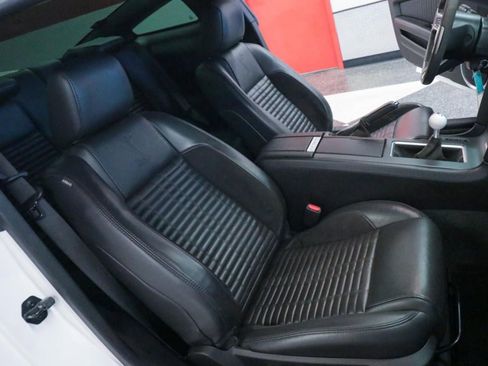 Used 2012 Ford Mustang Shelby GT500 w/ Electronics Pkg image 26