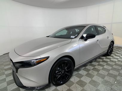 Used 2025 MAZDA MAZDA3 Hatchback w/Premium Plus Pkg
