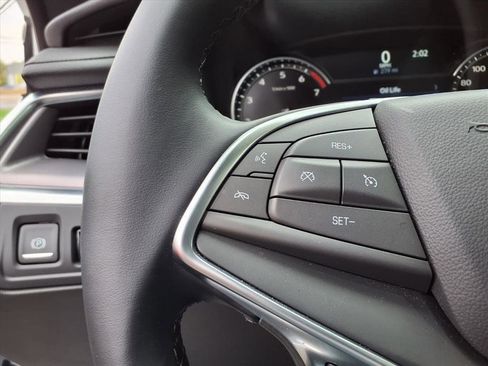Used 2025 Cadillac XT5 Luxury image 12