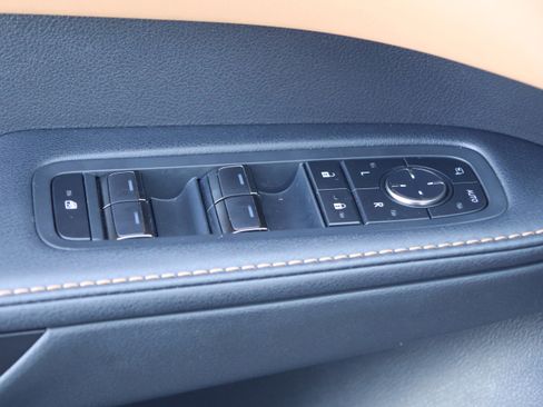Used 2025 Lexus RX 350 Premium w/ Accessory Package (Z1) FWD image 13