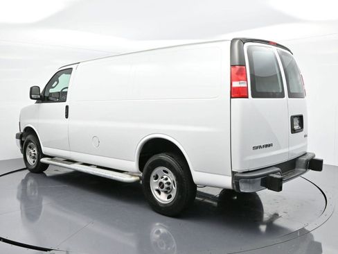 Used 2024 GMC Savana 2500 w/ Driver Convenience Package image 5