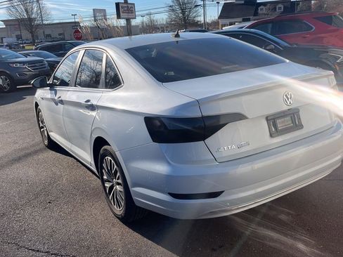 Used 2019 Volkswagen Jetta SEL image 4