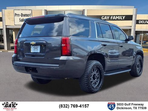Used 2017 Chevrolet Tahoe LS w/ Enhanced Driver Alert Package RWD image 2