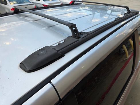 Used 2011 Chrysler Town & Country Touring image 20