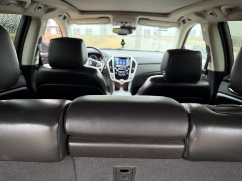 Used 2013 Cadillac SRX Luxury w/ Driver Awareness Package image 20