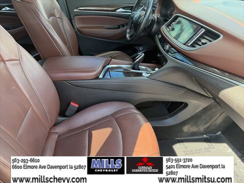 Used 2018 Buick Enclave Avenir w/ Trailering Package AWD/4WD image 24