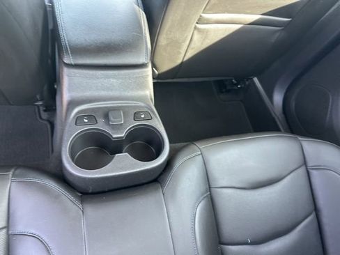 Used 2017 Chevrolet Volt Premier w/ Driver Confidence II Package image 38