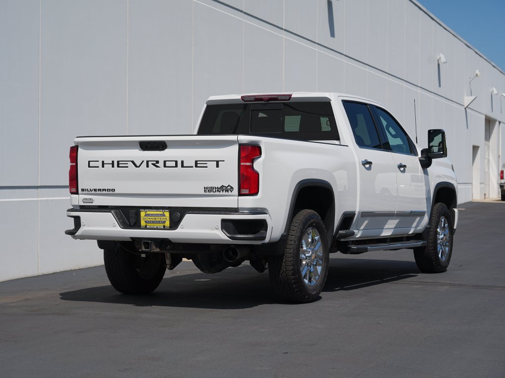 Certified 2024 Chevrolet Silverado 3500 High Country w/ LPO, Dark Essentials Package AWD/4WD image 3