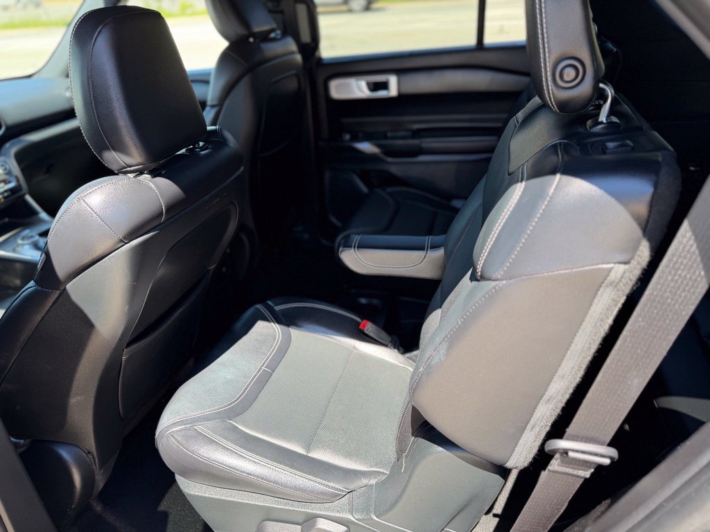 Used 2020 Ford Explorer ST w/ Premium Technology Package AWD/4WD image 16