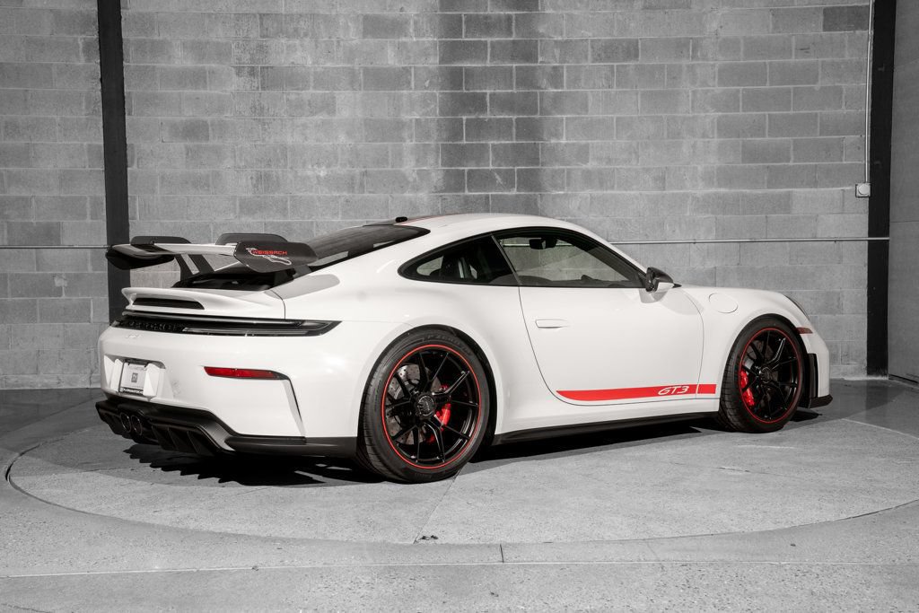 Used 2026 Porsche 911 GT3 RWD image 8