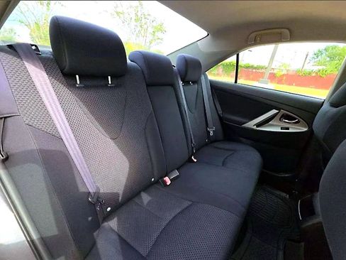 Used 2009 Toyota Camry SE image 10