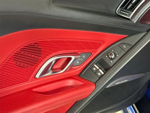 Used 2017 Audi R8 V10 w/ Carbon Exterior Package image 14