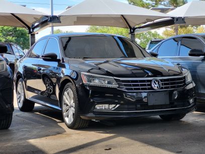 Used 2018 Volkswagen Passat 2.0T SE