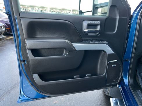 Used 2017 Chevrolet Silverado 2500 LTZ w/ LTZ Plus Package image 14