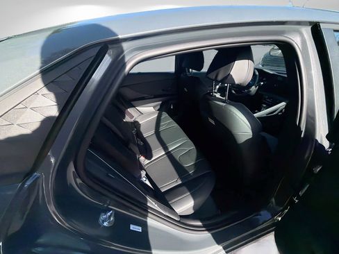New 2026 Hyundai Elantra SEL Sport FWD image 19