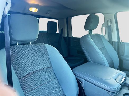 Used 2018 RAM 1500 Big Horn image 25