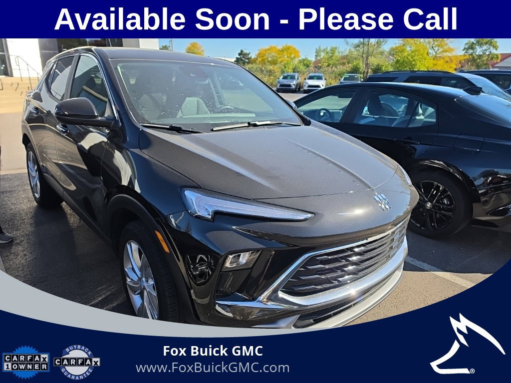 Used 2025 Buick Encore GX Preferred w/ Comfort Package FWD image 3