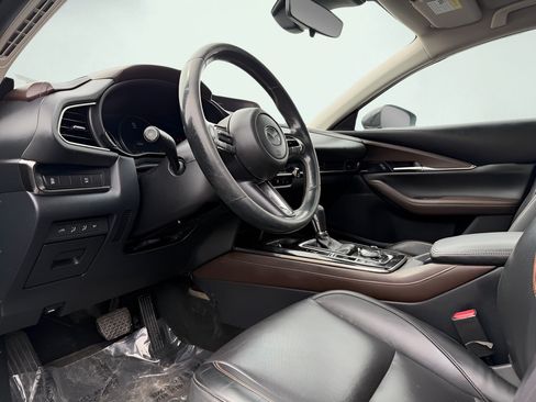 Used 2021 MAZDA CX-30 FWD 2.5 S w/ Premium Package image 2
