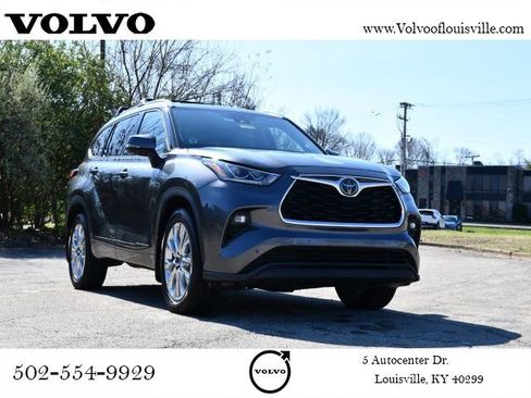 Used 2020 Toyota Highlander Limited AWD/4WD image 1