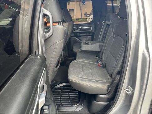 Used 2019 RAM 1500 Big Horn RWD image 10