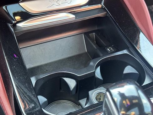 Used 2023 BMW X4 xDrive30i image 15