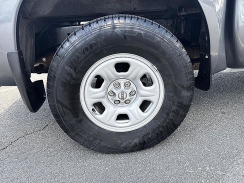 Certified 2023 Nissan Frontier S w/ Technology Package AWD/4WD image 11