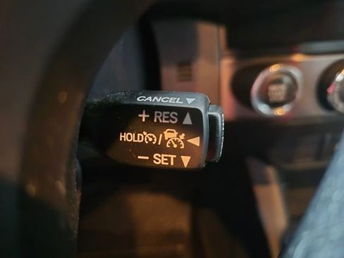 Certified 2023 Toyota Tacoma TRD Sport AWD/4WD image 23