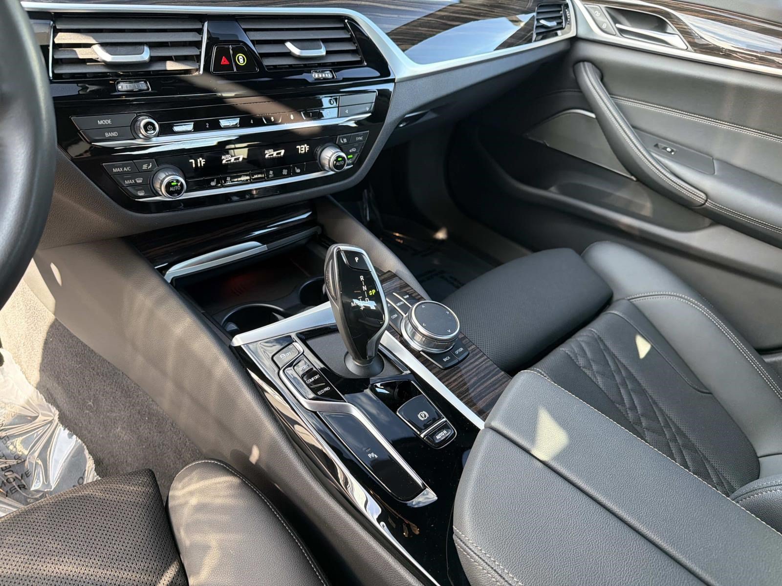 Used 2022 BMW 530i xDrive w/ Premium Package AWD/4WD image 47
