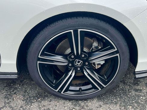 Used 2025 Honda Accord Sport image 6