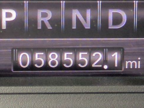 Used 2021 RAM 1500 Laramie image 28