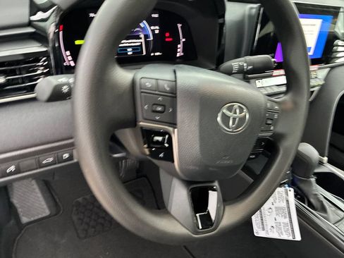 New 2026 Toyota Camry LE FWD image 15