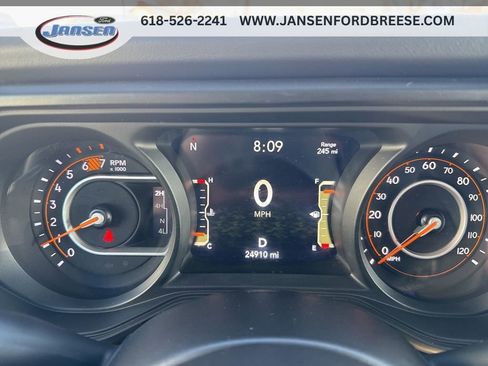 Used 2025 Jeep Wrangler Unlimited Rubicon AWD/4WD image 20