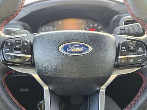 Used 2023 Ford Explorer ST-Line w/ Class IV Trailer Tow Package image 29