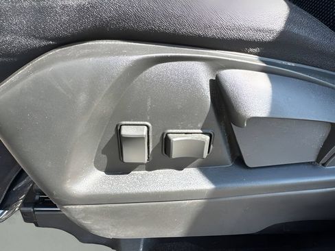 Used 2016 Chevrolet Equinox LT FWD image 10