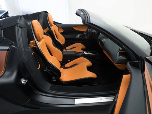 Certified 2024 Ferrari SF90 Spider image 10