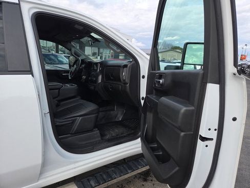 Used 2021 Chevrolet Silverado 2500 W/T w/ WT Convenience Package image 13