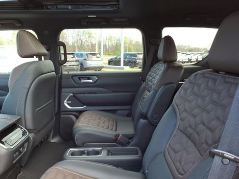 New 2026 Nissan Armada Platinum Reserve AWD/4WD image 7