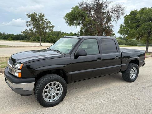 Used 2005 Chevrolet Silverado 1500 LS w/ Safe And Sound Package RWD image 7
