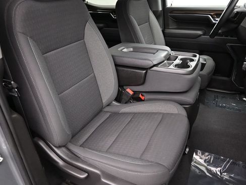 Used 2023 Chevrolet Silverado 1500 LT AWD/4WD image 31