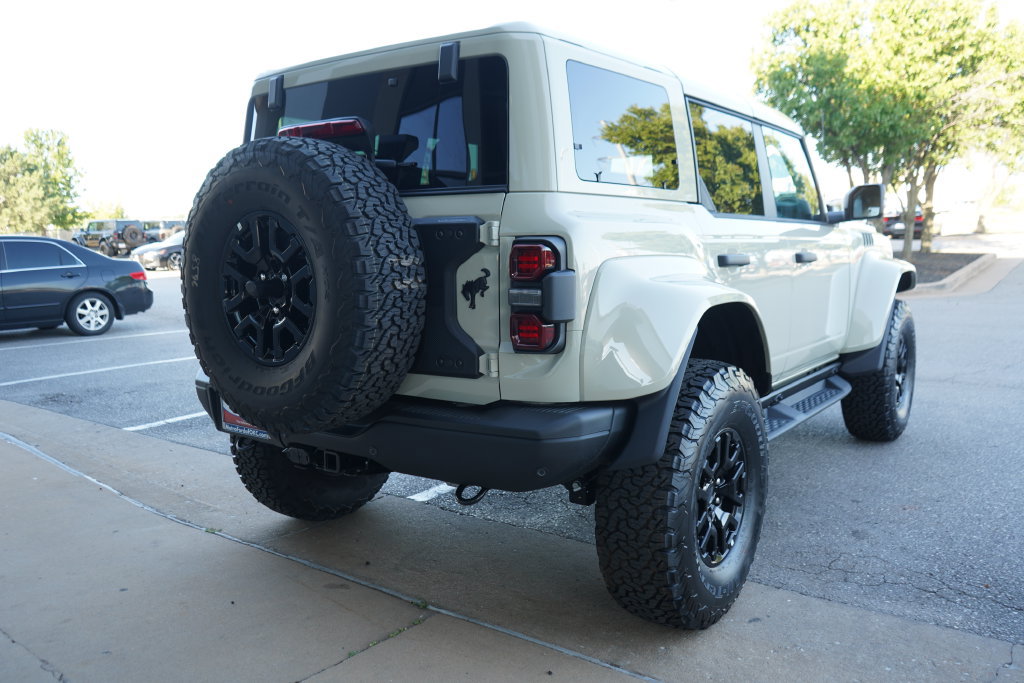 New 2026 Ford Bronco Raptor AWD/4WD image 12