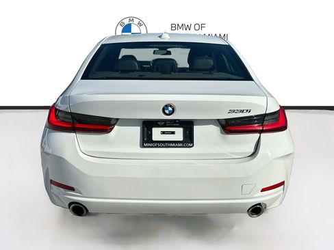 Certified 2023 BMW 330i Sedan RWD image 6