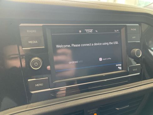 Used 2024 Volkswagen Jetta Sport image 15