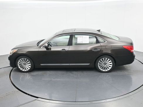 Used 2016 Hyundai Equus Signature RWD image 24
